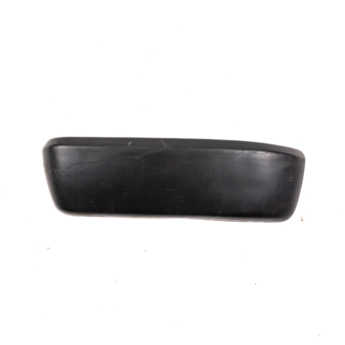 BUMPER EXTENSION RUBBER RIGHT HAND FRONT BAC1344