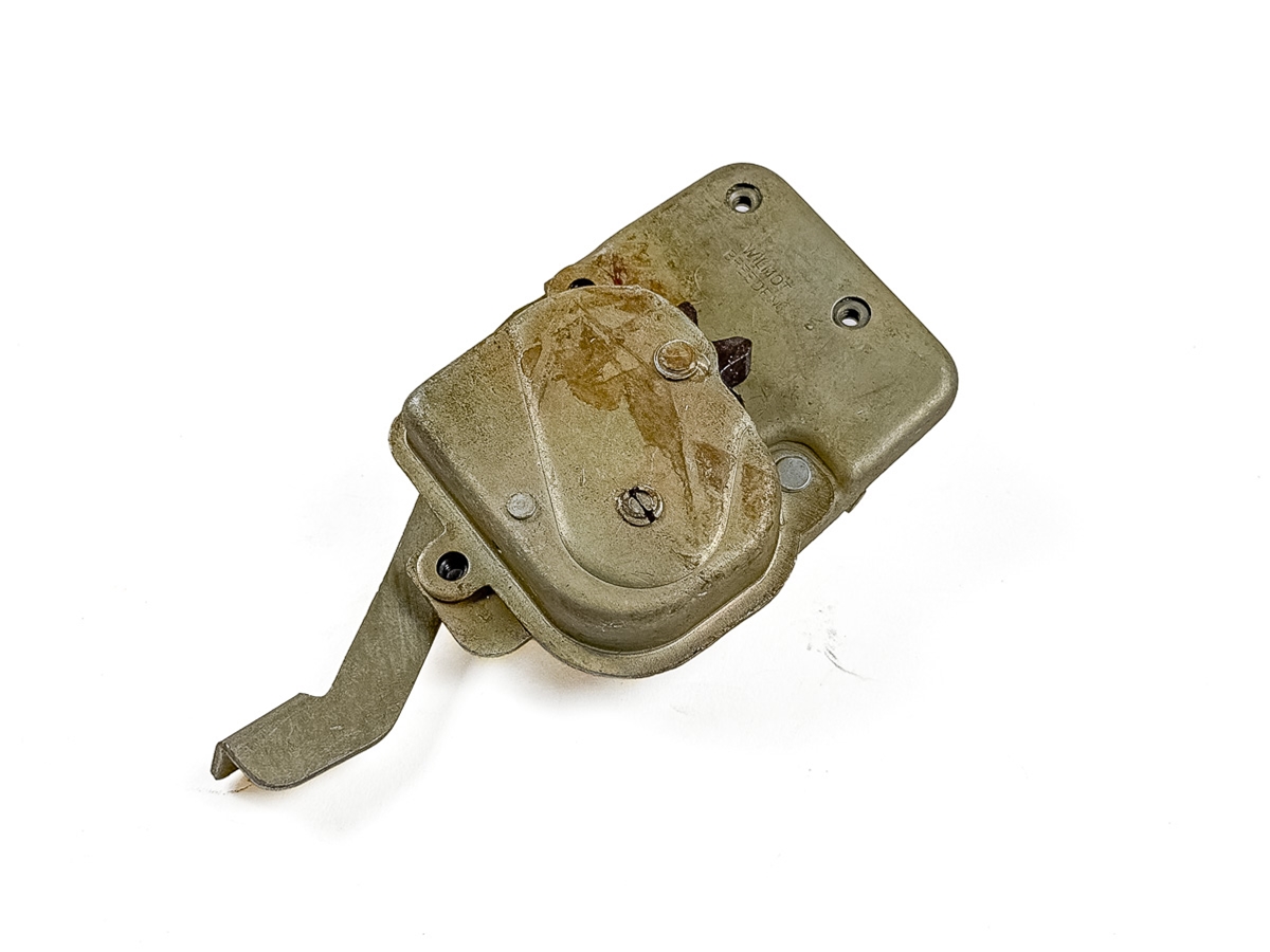 Jaguar Latch Door Right Hand E2 Roadster FHC