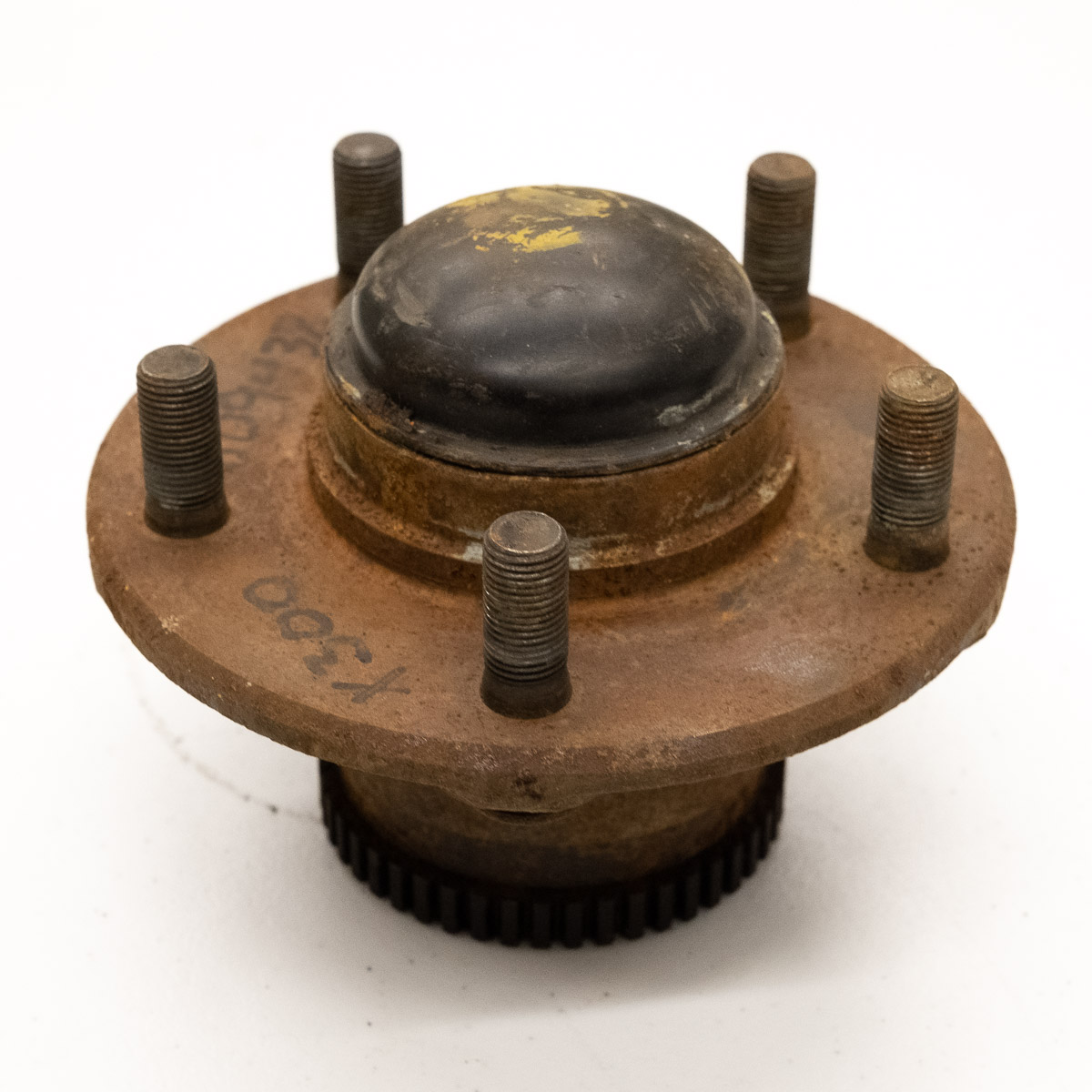 Jaguar Hub Front XJ40 88>97 (Used)