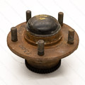 Jaguar Hub Front XJ40 88>97 (Used)