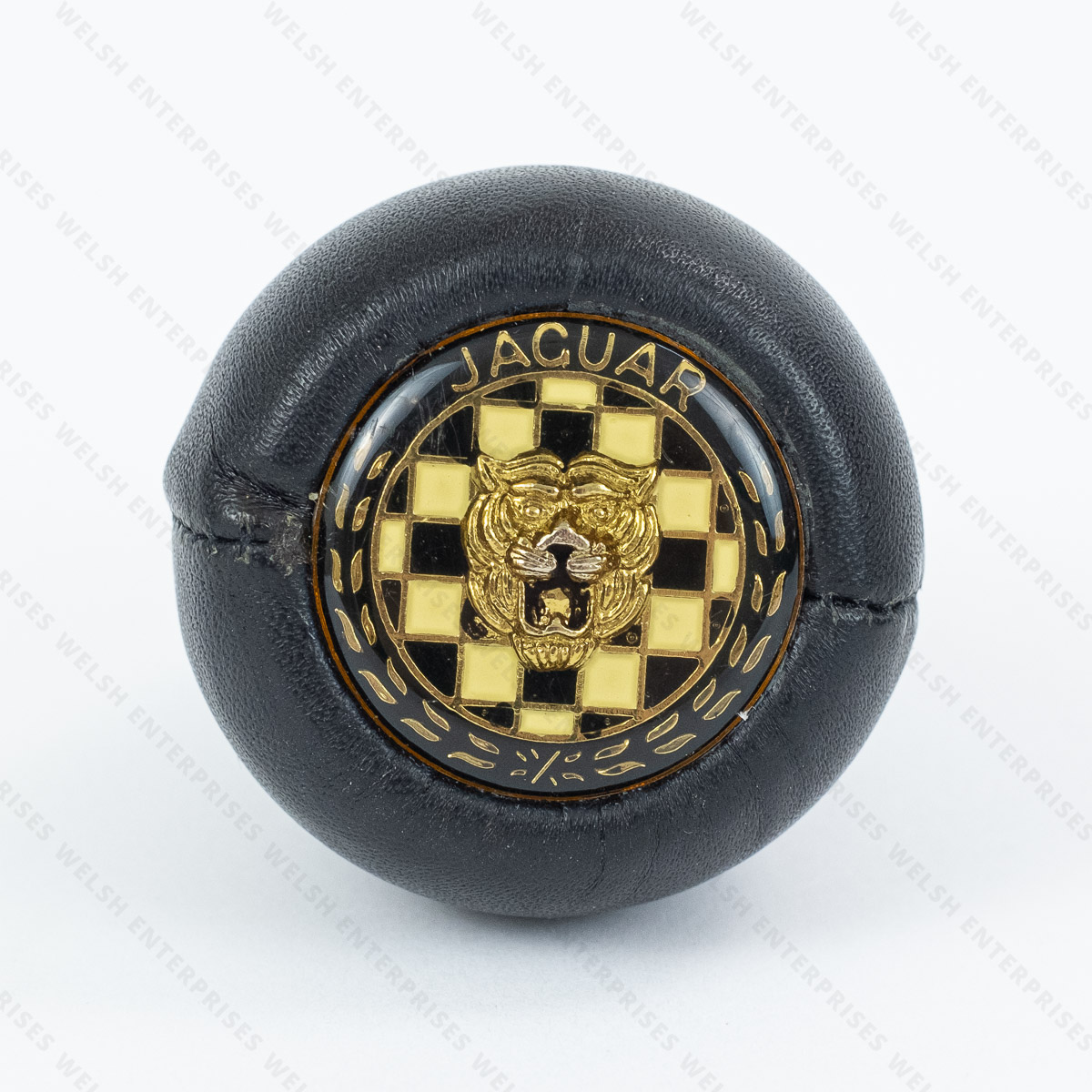 Jaguar Leather Shiftknob With Checked Cat Face