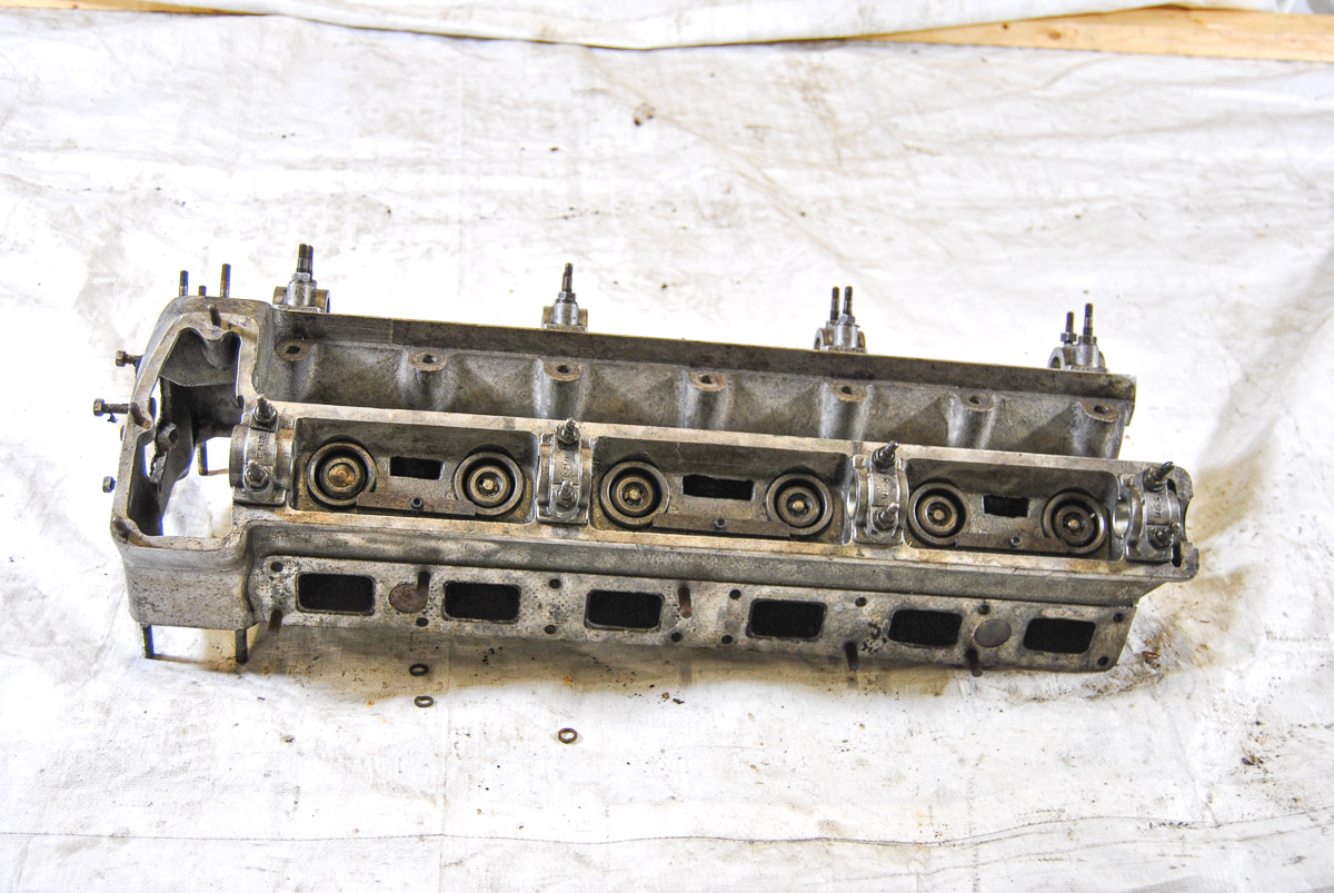 Jaguar Cylinder Head - USED - W88XX-8S