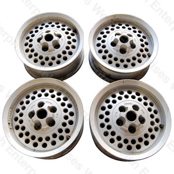 Jaguar Pepper Pot Wheel Set Of 4 Xj6 Xjs Jaguar Parts And Accessories From Welsh Enterprises