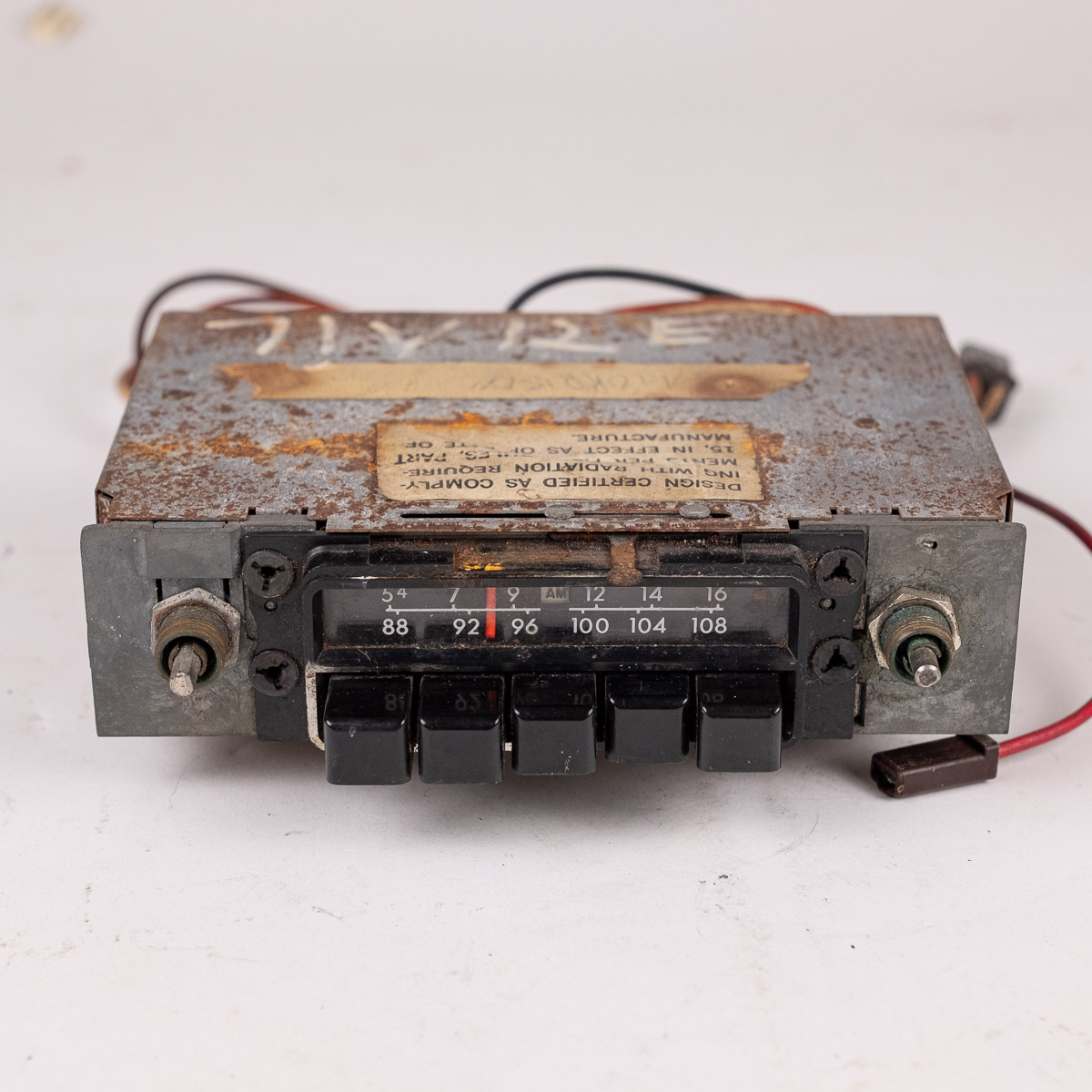 Radio pulled from 1971 V12 EType (Used)
