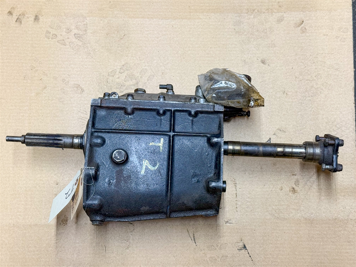 Jaguar 4.2 4 Speed Transmission U3- USED