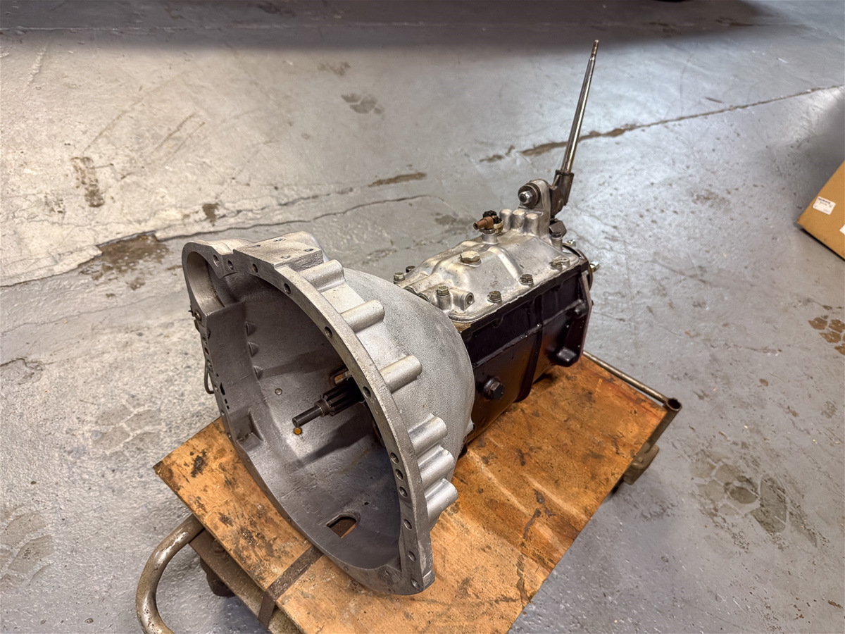 Jaguar 4.2 4 Speed Transmission U3- USED