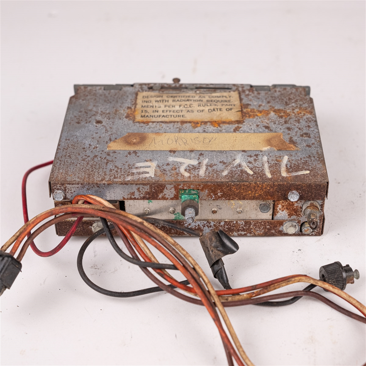 celebration Overview Repairman Radio pulled from 1971 V12 E-Type (Used)