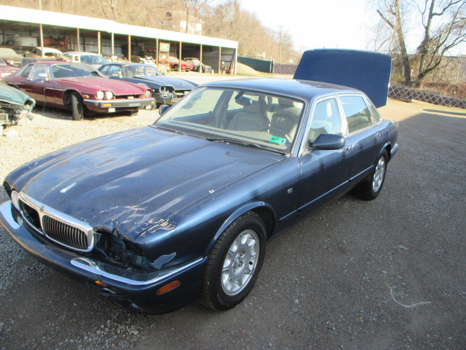 2006 XJ8 - Salvage 