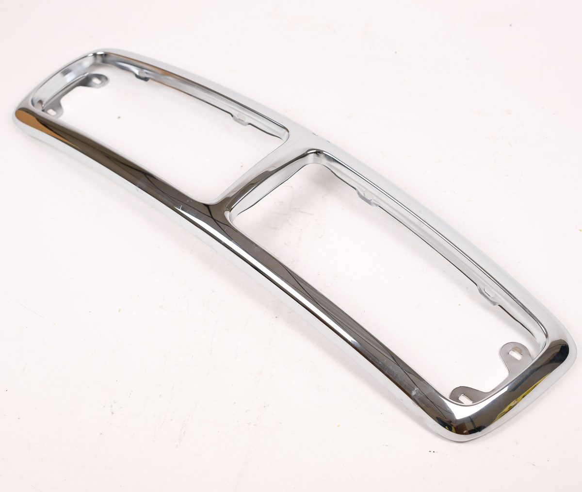 Jaguar Grille Surround - Chrome