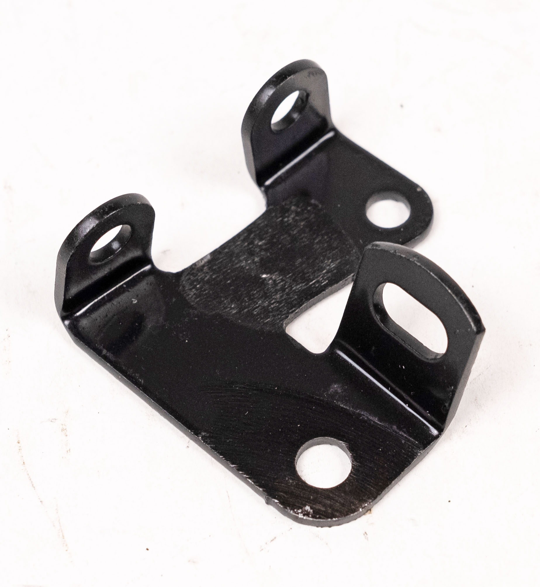 Bracket Air Cleaner RR, XK140