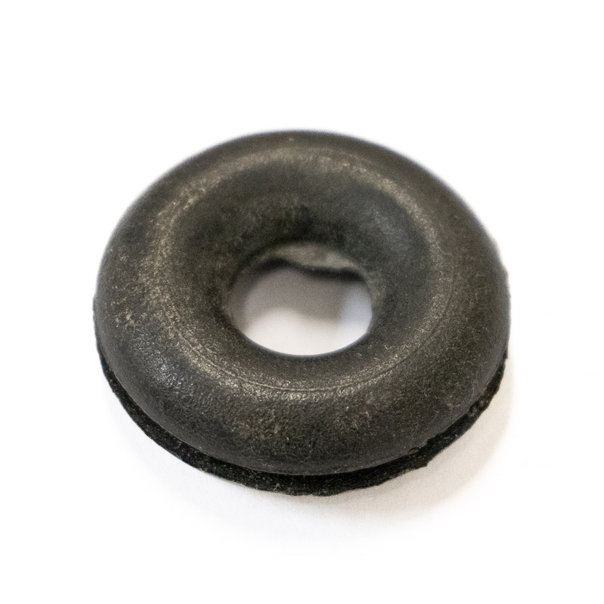 Jaguar Grommet Fits 3/4" Hole