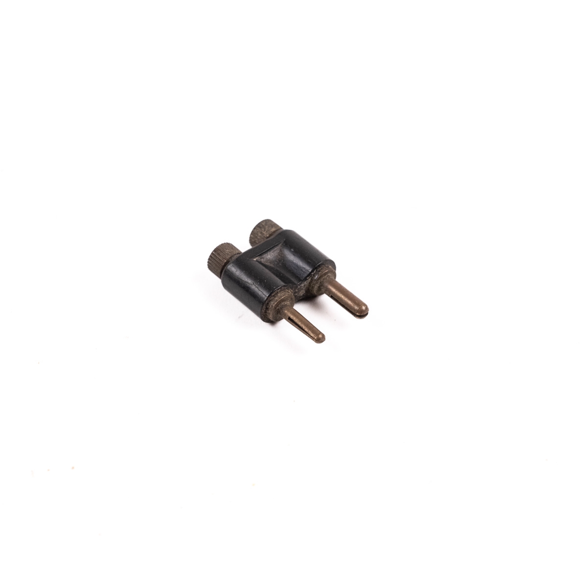 Jaguar Two Pin Plug - USED